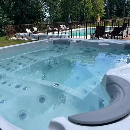 Chateau Le Fresne 4* Bouchemaine