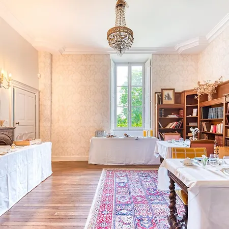 Chateau Le Fresne *